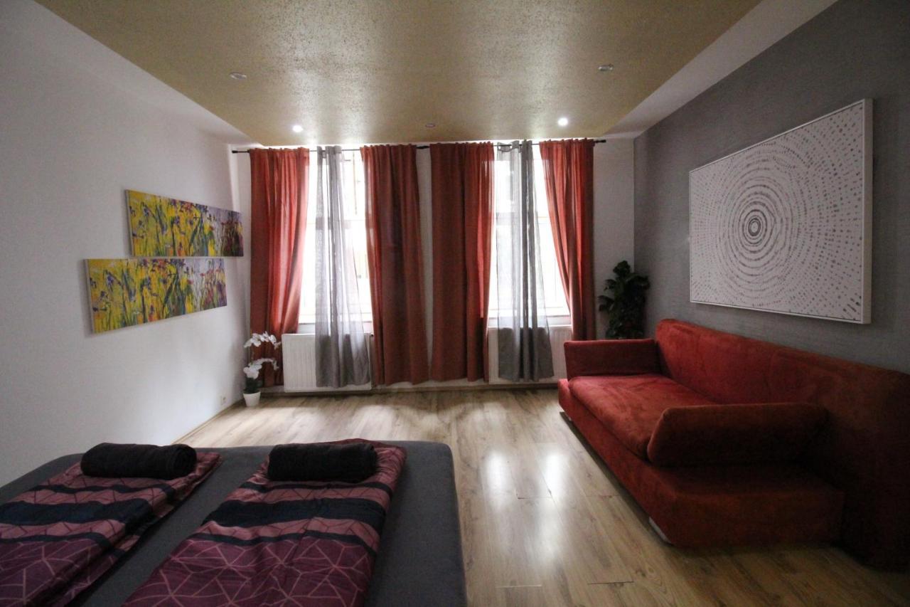 Private Triple Bedroom Rf1 ウィーン エクステリア 写真